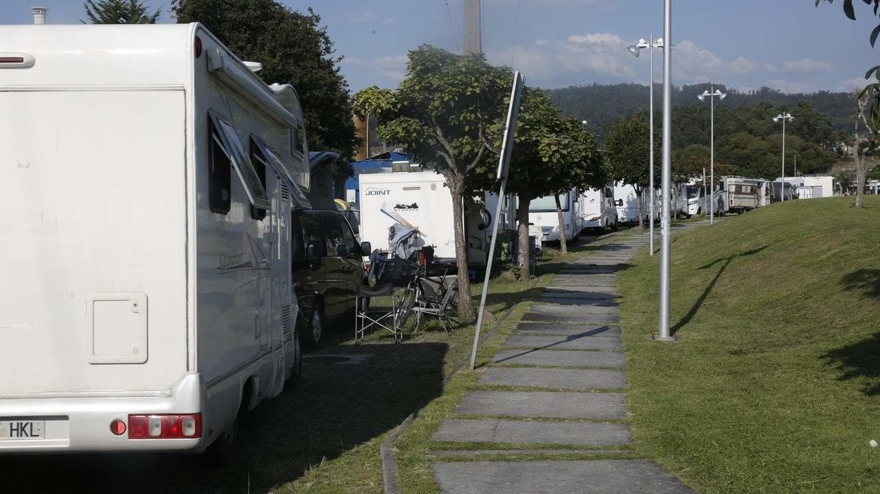 Área autocaravanas de Poio  - Imagen 4