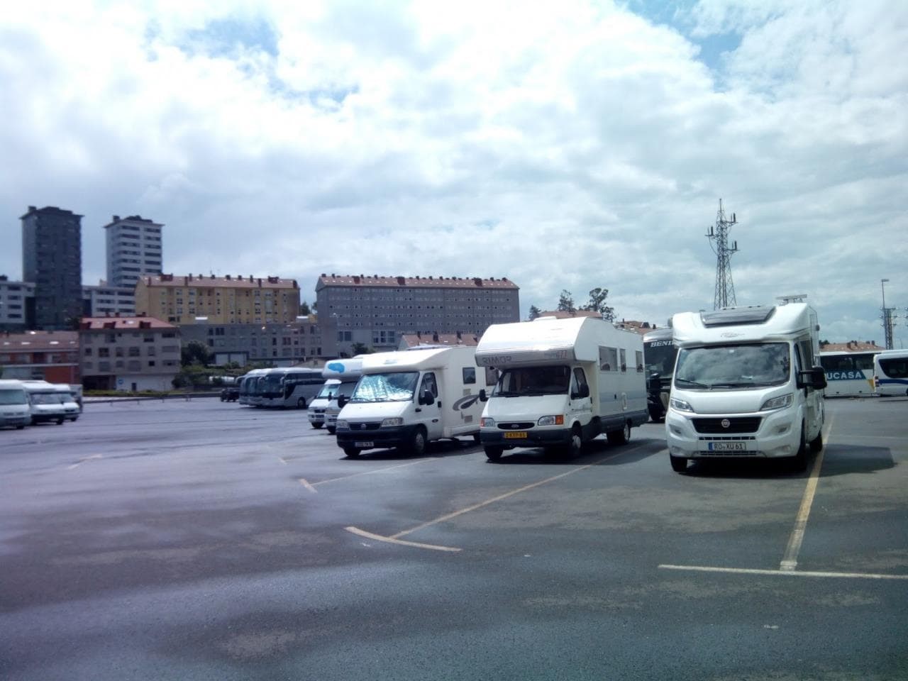 Área de Autocaravanas en santiago de Compostela - Imagen 2